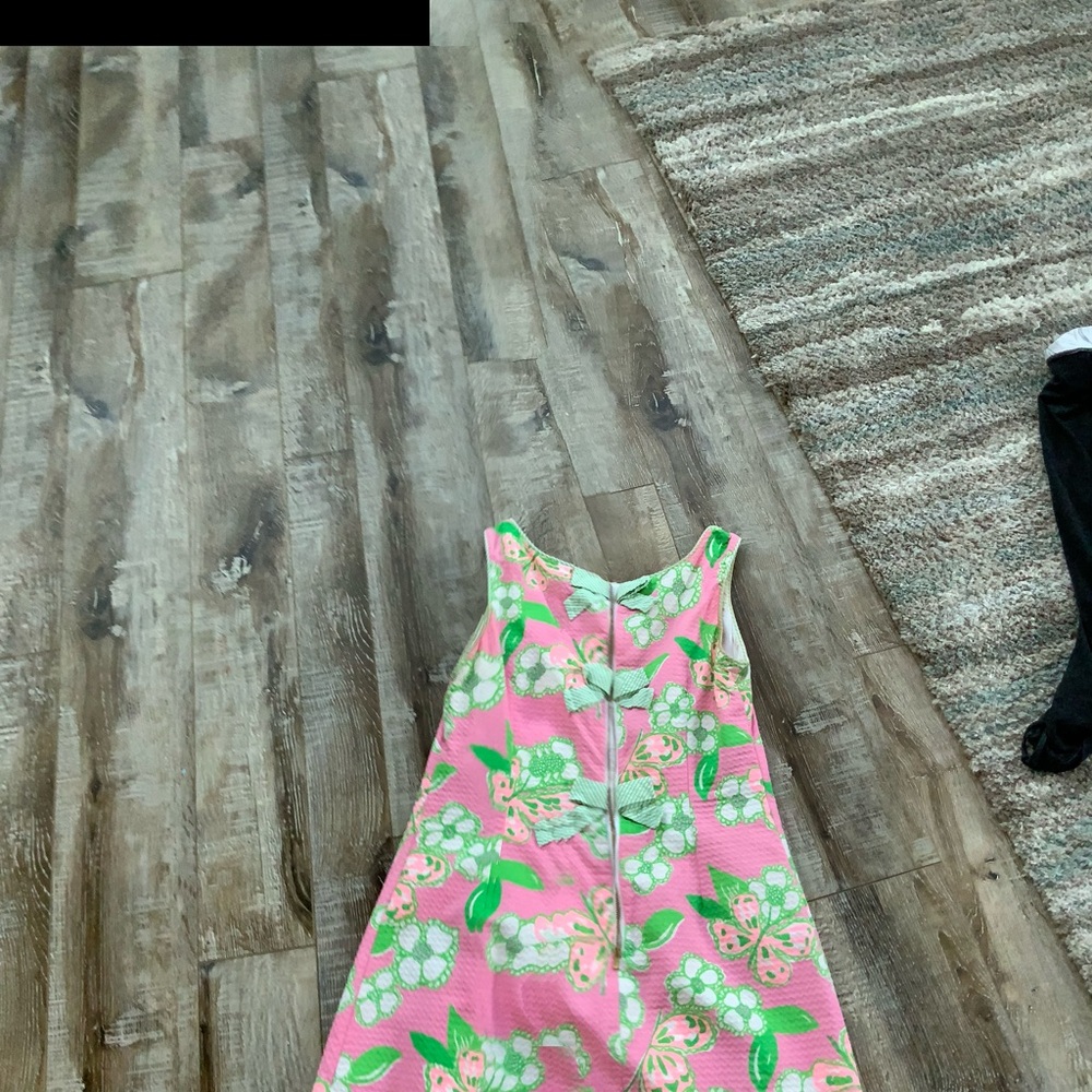 Lilly Pulitzer size 4